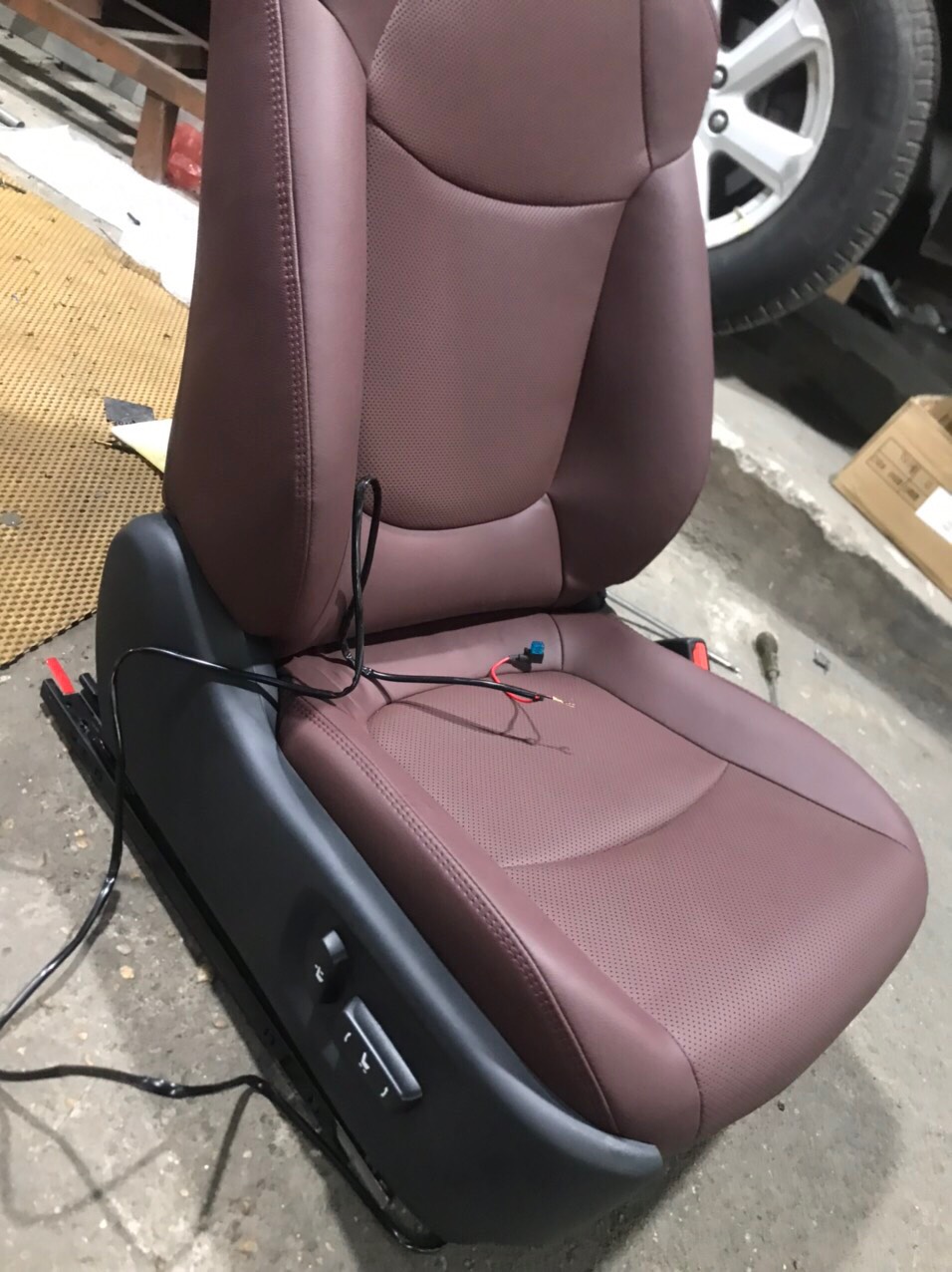 Mẫu ghế điện xe hơi 20