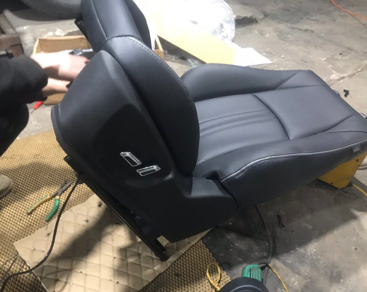 Ghế điện Mazda CX3 2021